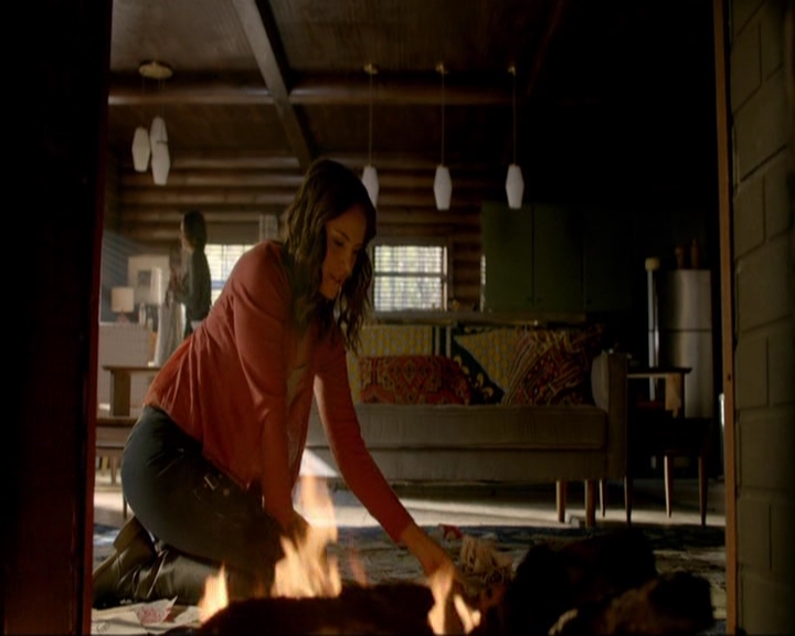 VampireDiariesWorld-dot-nl_7x20KillEmAll0334.jpg