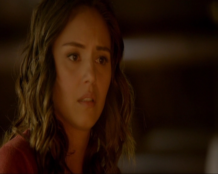 VampireDiariesWorld-dot-nl_7x20KillEmAll0401.jpg