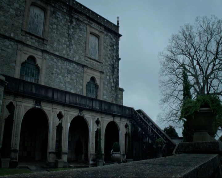 VampireDiariesWorld-dot-nl_7x20KillEmAll0726.jpg