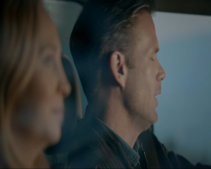 VampireDiariesWorld-dot-nl_7x20KillEmAll0817.jpg