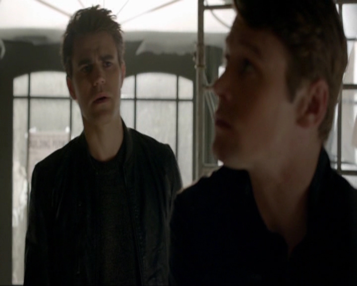 VampireDiariesWorld-dot-nl_7x20KillEmAll1009.jpg VampireDiariesWorld-dot-nl_7x20KillEmAll1009.jpg