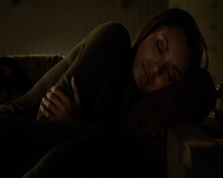 VampireDiariesWorld-dot-nl_7x20KillEmAll1189.jpg