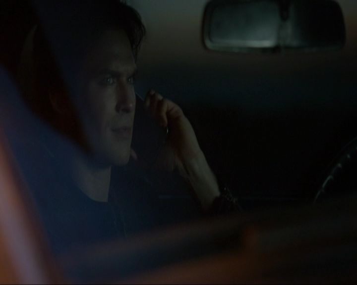 VampireDiariesWorld-dot-nl_7x20KillEmAll1327.jpg