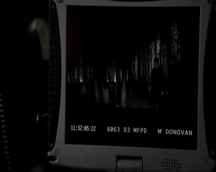 VampireDiariesWorld-dot-nl_7x20KillEmAll1350.jpg