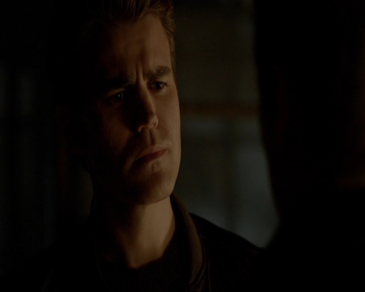 VampireDiariesWorld-dot-nl_7x20KillEmAll1601.jpg