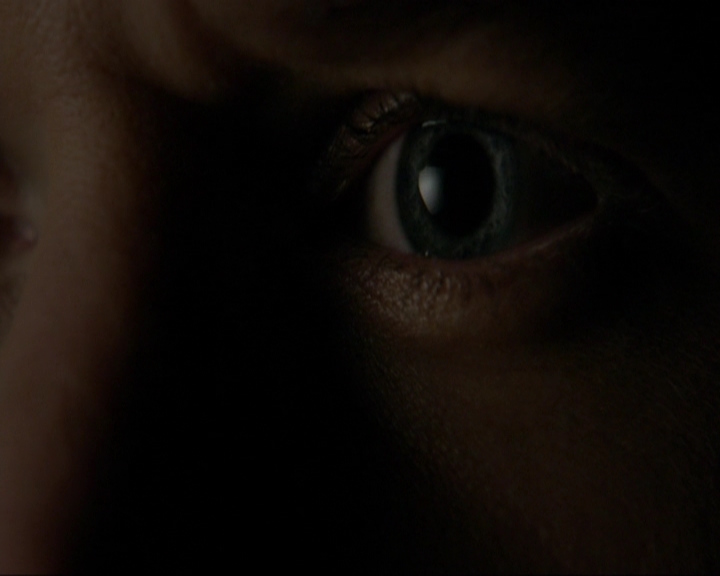 VampireDiariesWorld-dot-nl_7x20KillEmAll1608.jpg