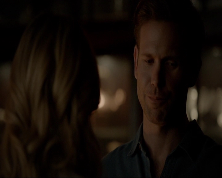 VampireDiariesWorld-dot-nl_7x20KillEmAll2158.jpg