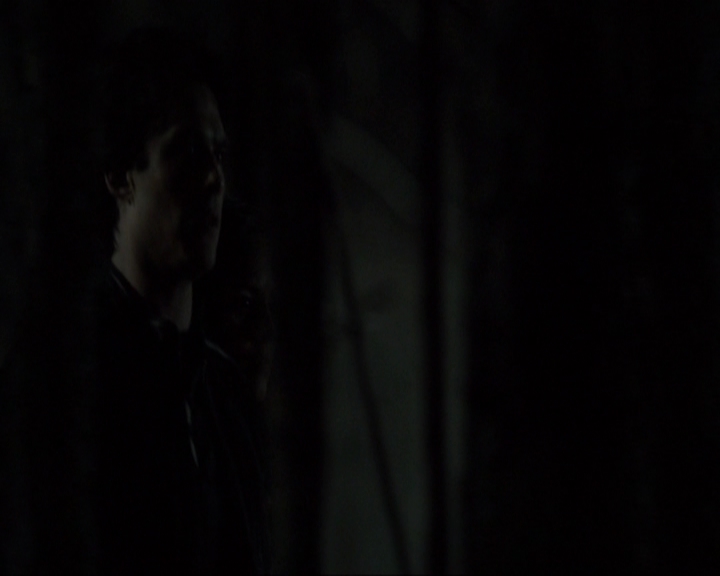 VampireDiariesWorld-dot-nl_7x20KillEmAll2164.jpg