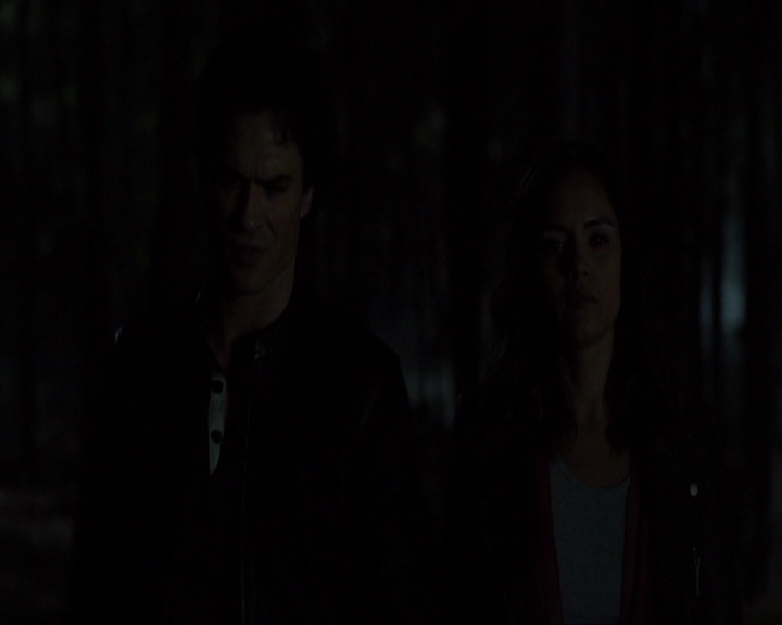 VampireDiariesWorld-dot-nl_7x20KillEmAll2172.jpg