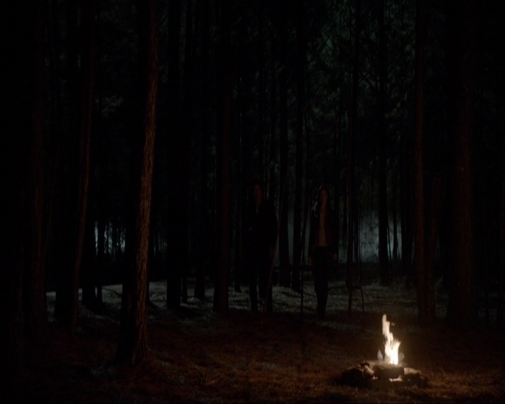 VampireDiariesWorld-dot-nl_7x20KillEmAll2176.jpg