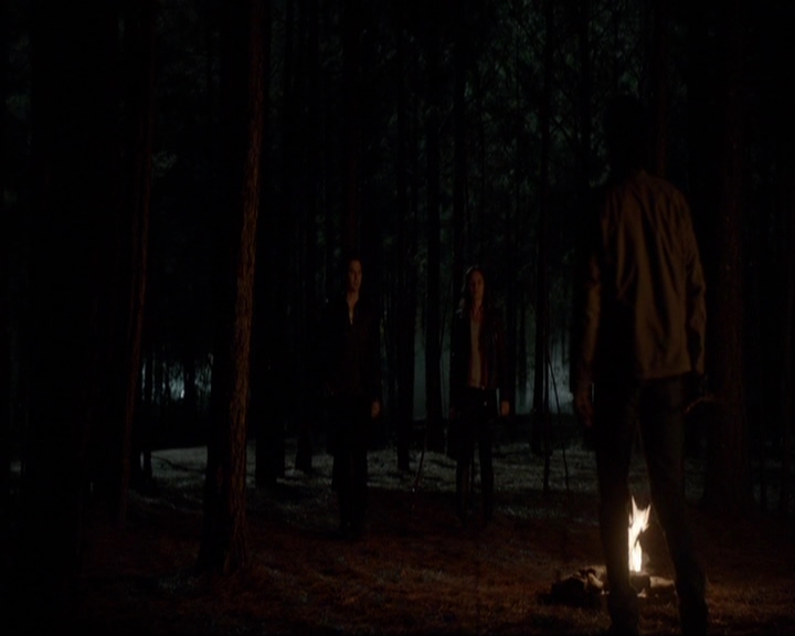 VampireDiariesWorld-dot-nl_7x20KillEmAll2179.jpg