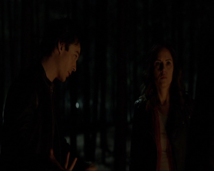 VampireDiariesWorld-dot-nl_7x20KillEmAll2183.jpg