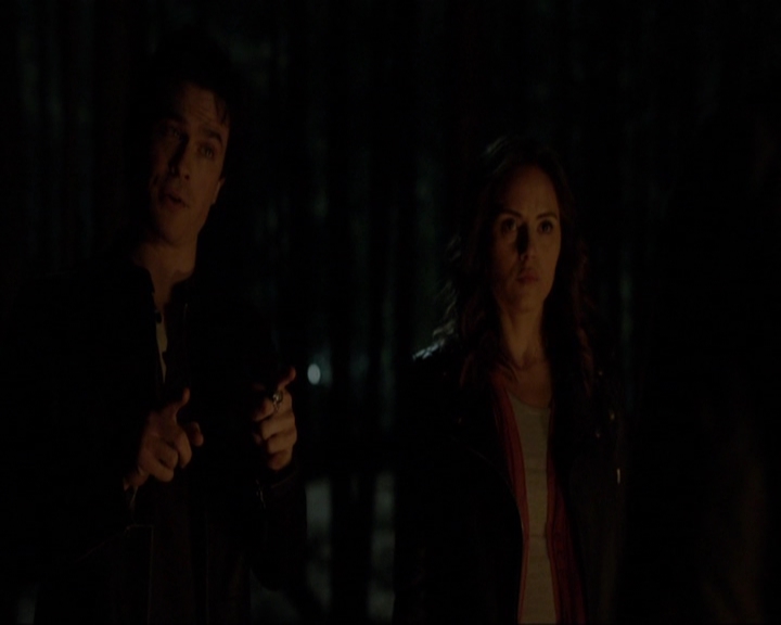VampireDiariesWorld-dot-nl_7x20KillEmAll2185.jpg