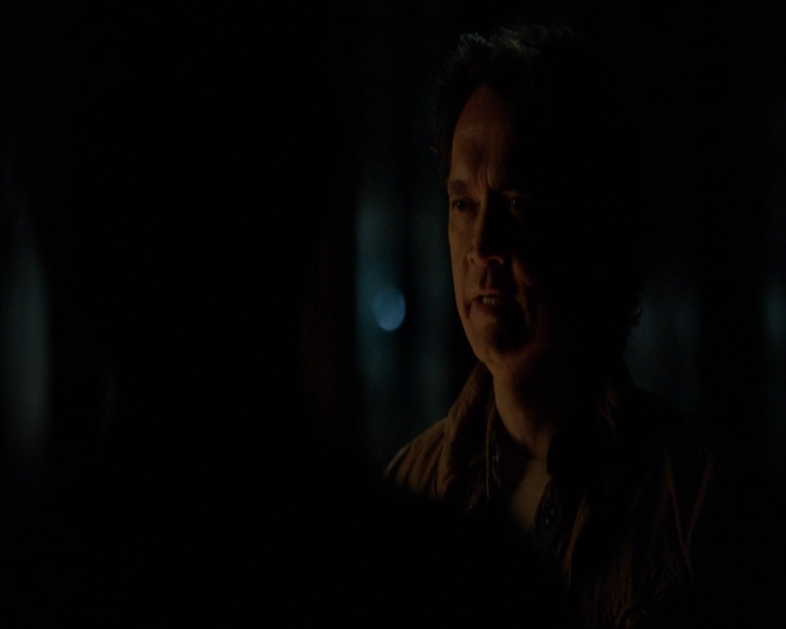 VampireDiariesWorld-dot-nl_7x20KillEmAll2191.jpg