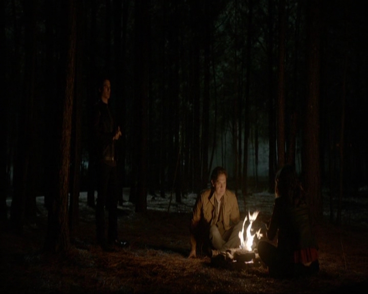 VampireDiariesWorld-dot-nl_7x20KillEmAll2214.jpg