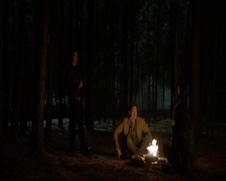 VampireDiariesWorld-dot-nl_7x20KillEmAll2215.jpg