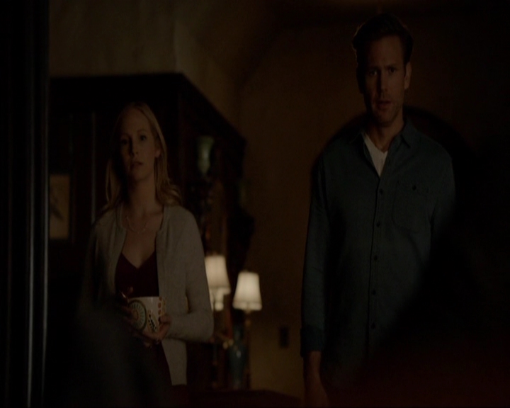 VampireDiariesWorld-dot-nl_7x20KillEmAll2224.jpg