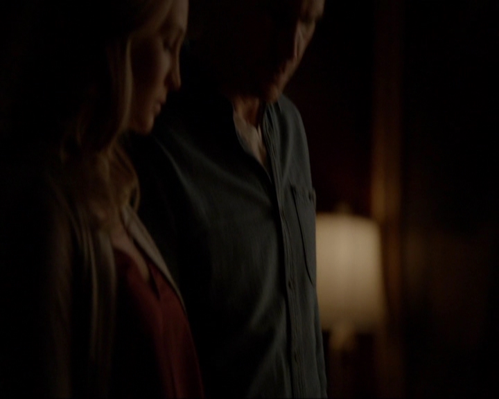 VampireDiariesWorld-dot-nl_7x20KillEmAll2233.jpg
