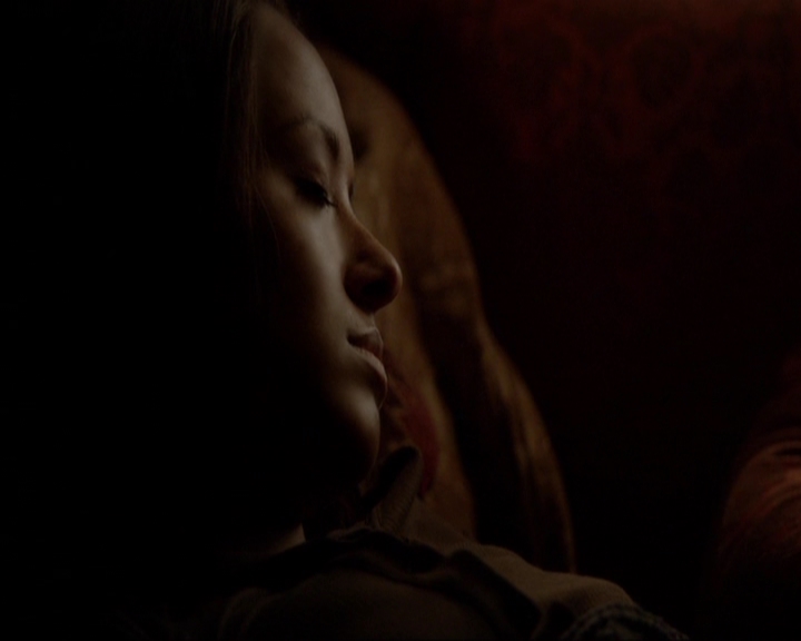 VampireDiariesWorld-dot-nl_7x20KillEmAll2258.jpg