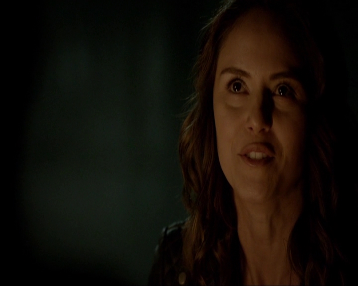 VampireDiariesWorld-dot-nl_7x20KillEmAll2265.jpg