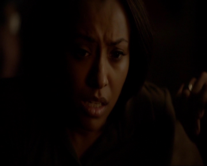 VampireDiariesWorld-dot-nl_7x20KillEmAll2275.jpg
