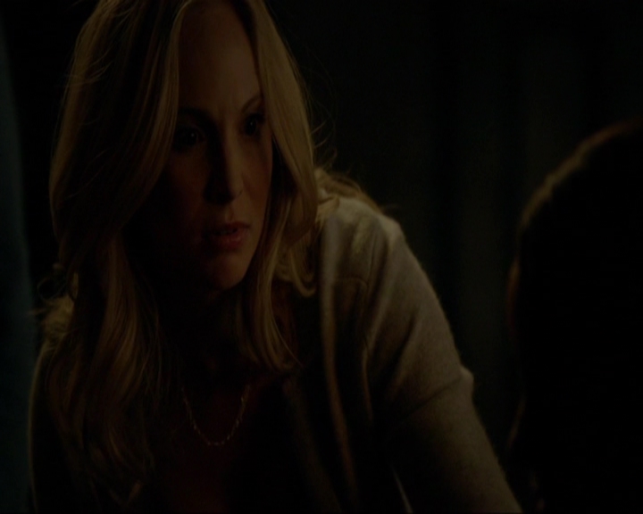 VampireDiariesWorld-dot-nl_7x21RequiemForADream0022.jpg