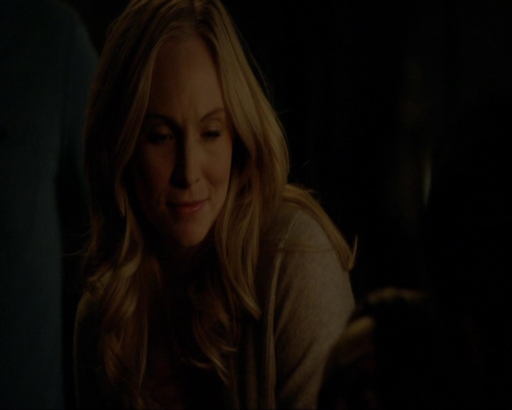 VampireDiariesWorld-dot-nl_7x21RequiemForADream0024.jpg