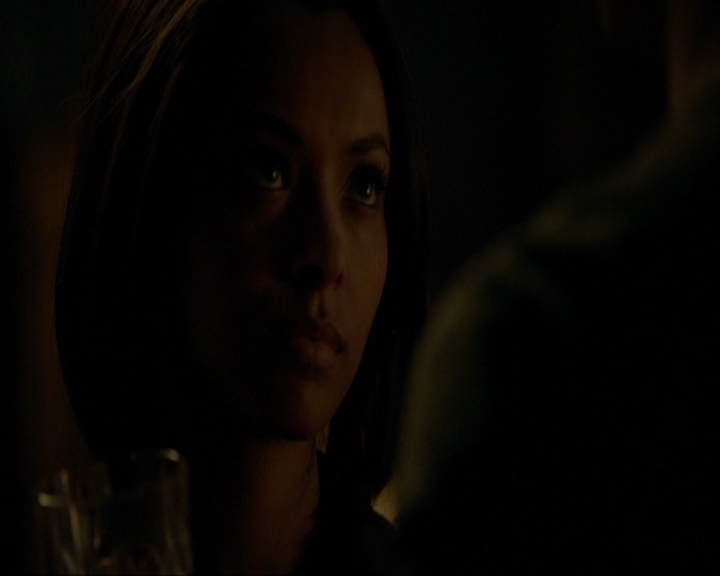 VampireDiariesWorld-dot-nl_7x21RequiemForADream0058.jpg