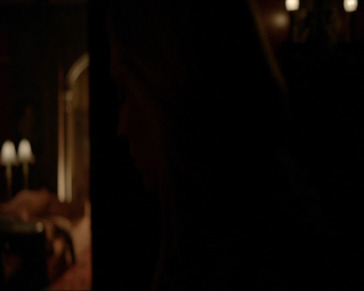 VampireDiariesWorld-dot-nl_7x21RequiemForADream0069.jpg