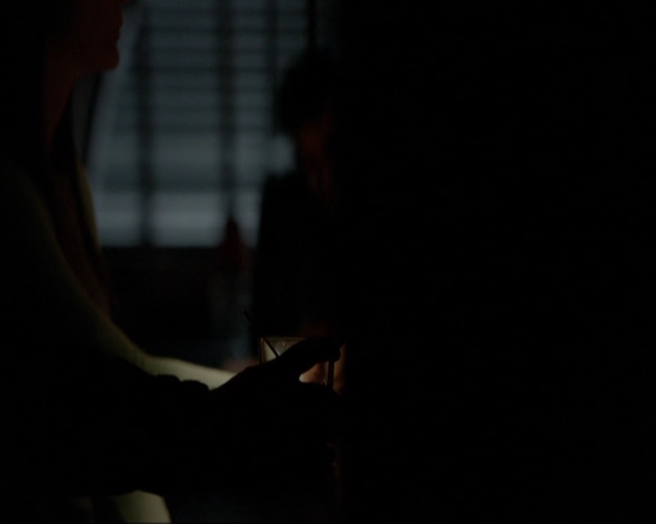 VampireDiariesWorld-dot-nl_7x21RequiemForADream0255.jpg