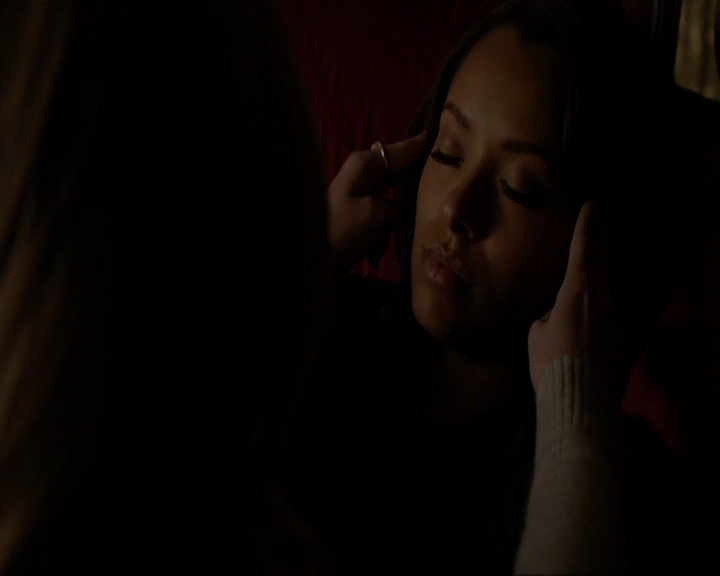 VampireDiariesWorld-dot-nl_7x21RequiemForADream0362.jpg