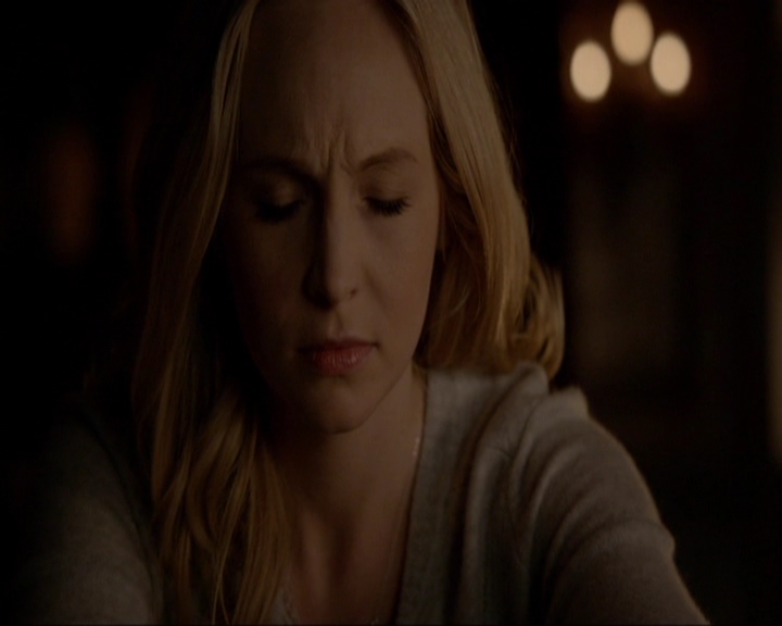 VampireDiariesWorld-dot-nl_7x21RequiemForADream0363.jpg