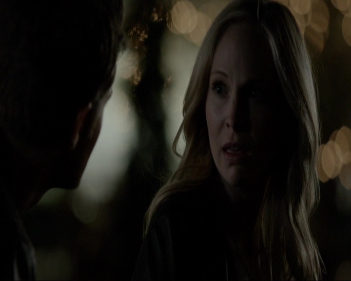 VampireDiariesWorld-dot-nl_7x21RequiemForADream1419.jpg