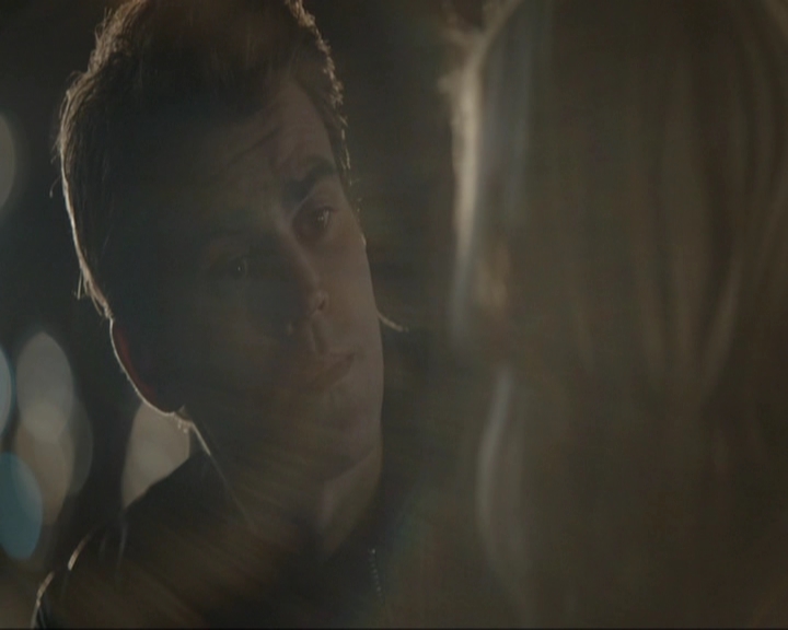 VampireDiariesWorld-dot-nl_7x21RequiemForADream1433.jpg