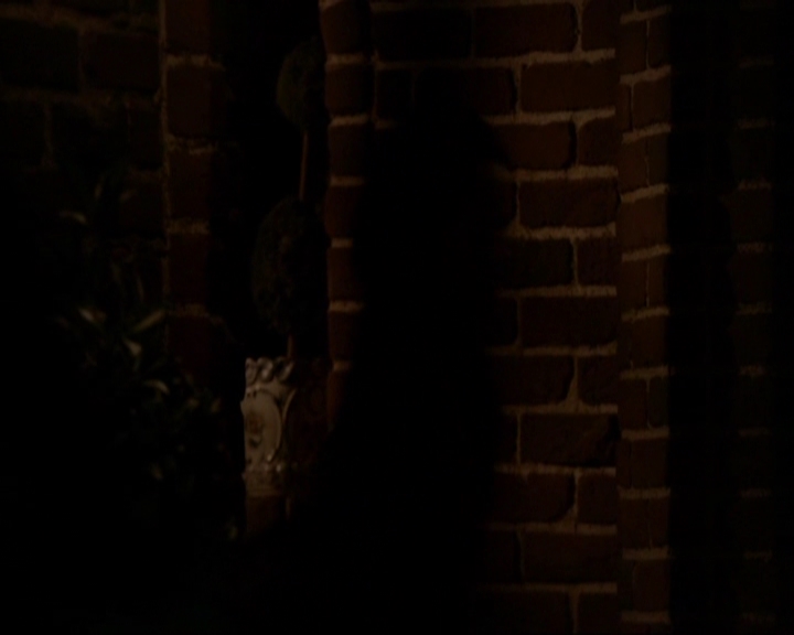 VampireDiariesWorld-dot-nl_7x21RequiemForADream1541.jpg