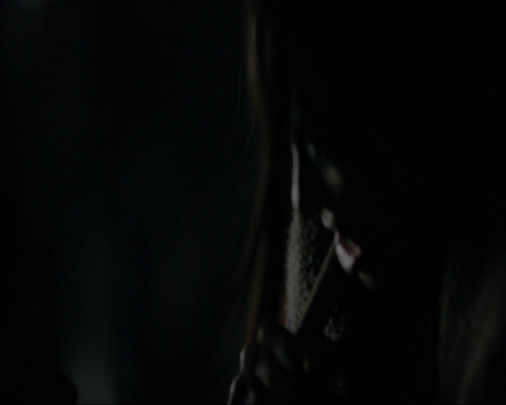 VampireDiariesWorld-dot-nl_7x21RequiemForADream1916.jpg