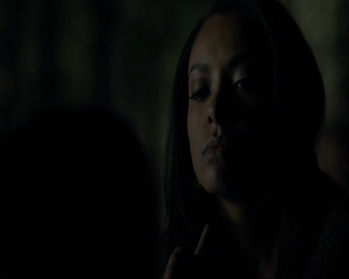 VampireDiariesWorld-dot-nl_7x21RequiemForADream1997.jpg