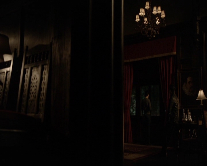 VampireDiariesWorld-dot-nl_7x21RequiemForADream2203.jpg