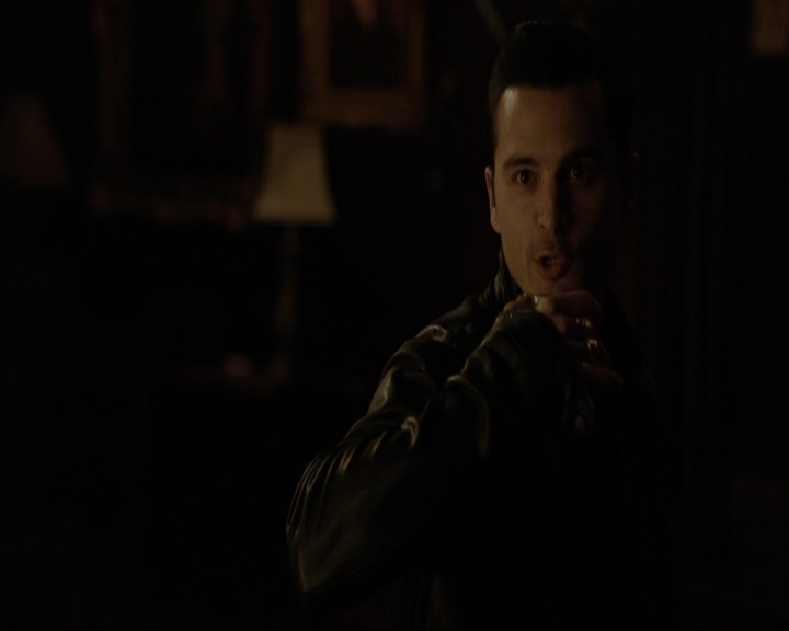 VampireDiariesWorld-dot-nl_7x21RequiemForADream2211.jpg