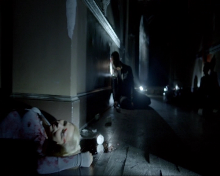 VampireDiariesWorld-dot-nl_7x21RequiemForADream2268.jpg