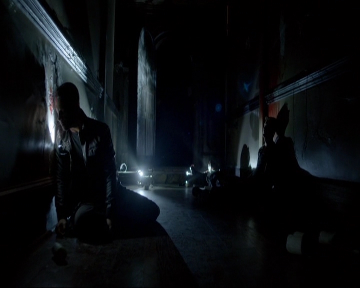 VampireDiariesWorld-dot-nl_7x21RequiemForADream2271.jpg