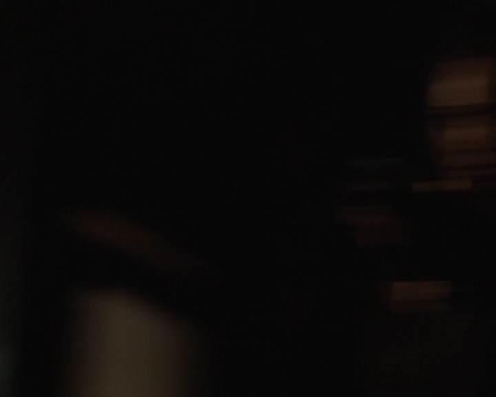 VampireDiariesWorld-dot-nl_7x22GodsAndMonsters-deletedscenes0047.jpg