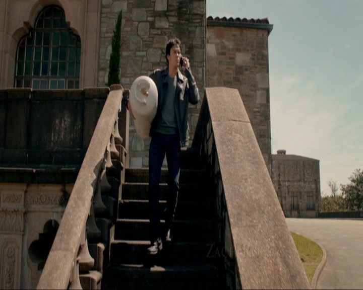 VampireDiariesWorld-dot-nl_7x22GodsAndMonsters0075.jpg