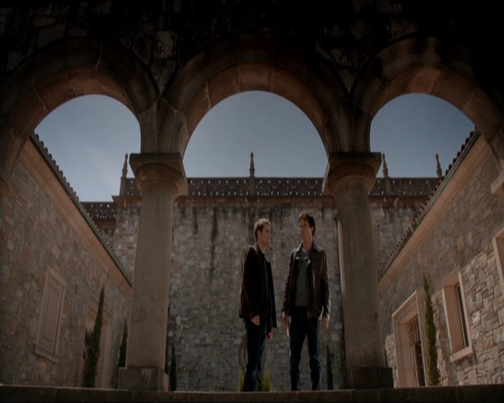 VampireDiariesWorld-dot-nl_7x22GodsAndMonsters0913.jpg