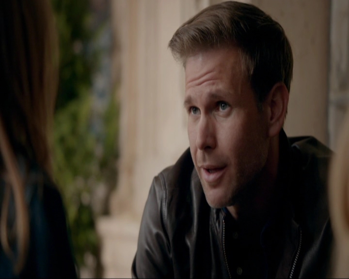 VampireDiariesWorld-dot-nl_7x22GodsAndMonsters0931.jpg