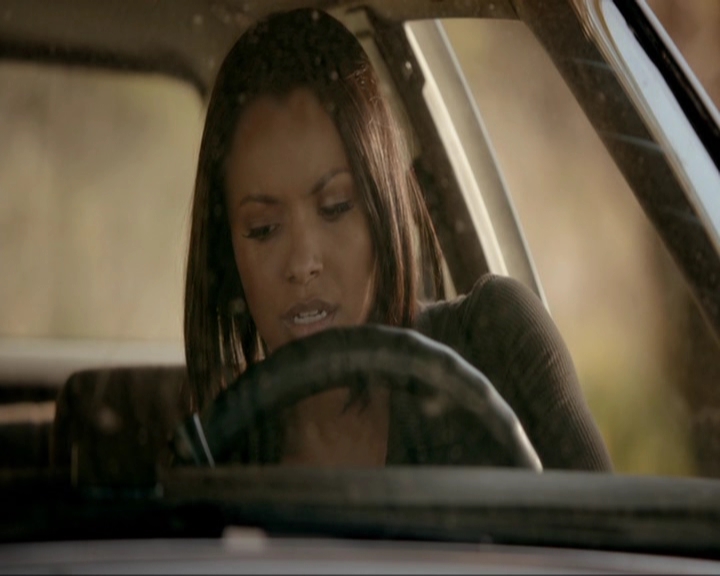 VampireDiariesWorld-dot-nl_7x22GodsAndMonsters1033.jpg