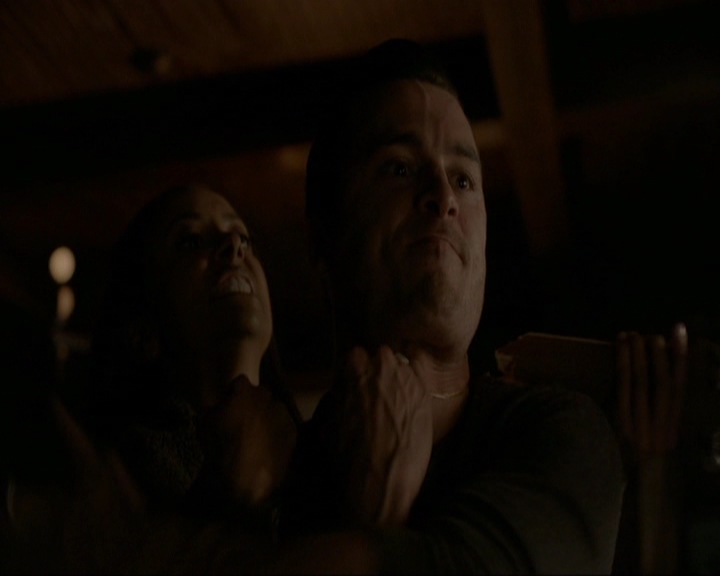 VampireDiariesWorld-dot-nl_7x22GodsAndMonsters1409.jpg