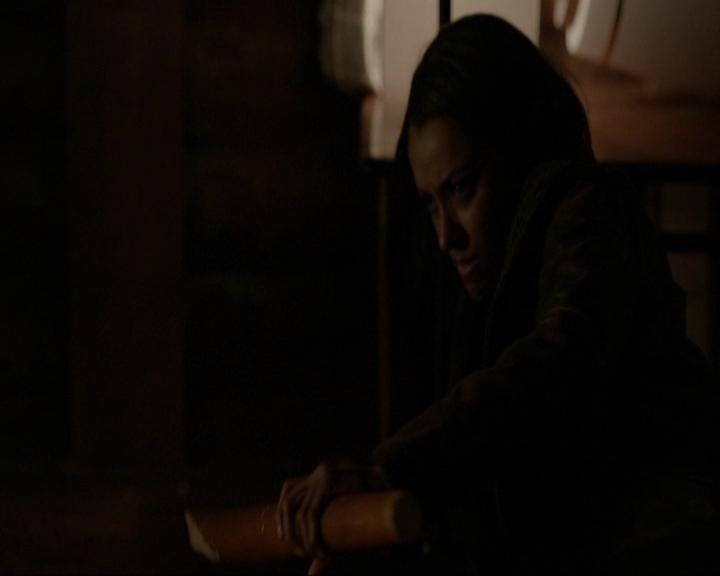 VampireDiariesWorld-dot-nl_7x22GodsAndMonsters1415.jpg