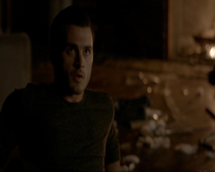 VampireDiariesWorld-dot-nl_7x22GodsAndMonsters1420.jpg