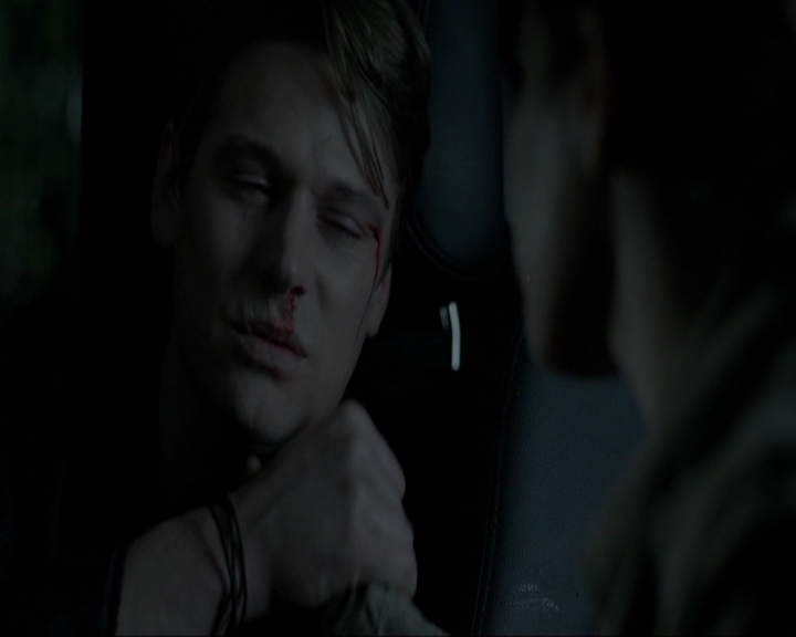 VampireDiariesWorld-dot-nl_7x22GodsAndMonsters1812.jpg